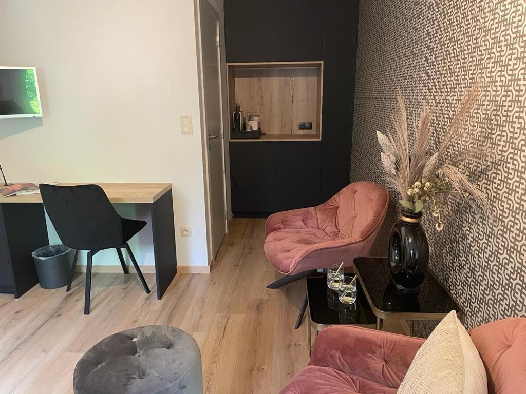 B&B De Floreffe Pelt Екстер'єр фото